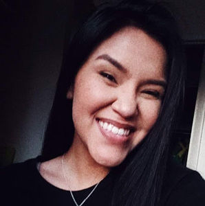 Meet your Posher, Jillian